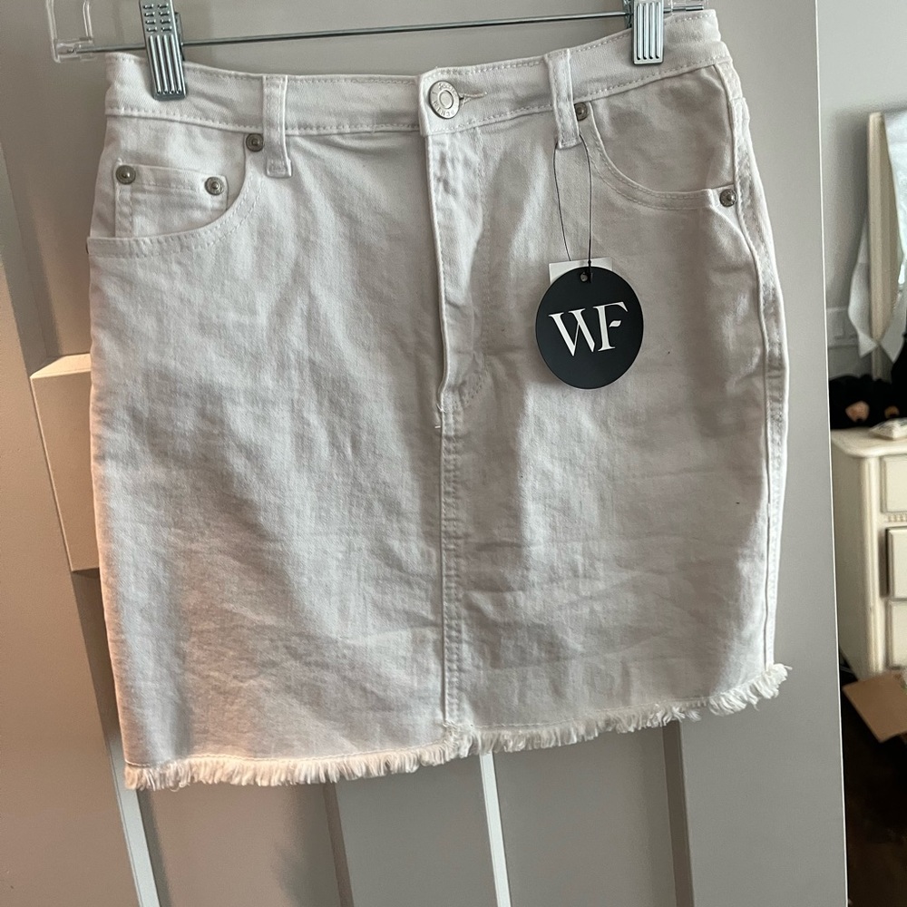 NWT White Fox Boutique white jean bodycon skirt size M